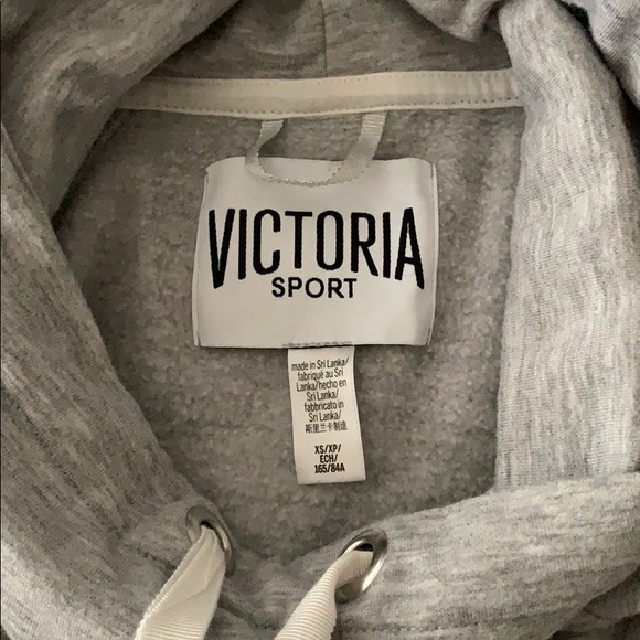 Sweater - Picture 4 of 4